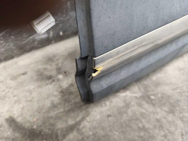 PORTE ARRIERE GAUCHE RENAULT - Vue 3